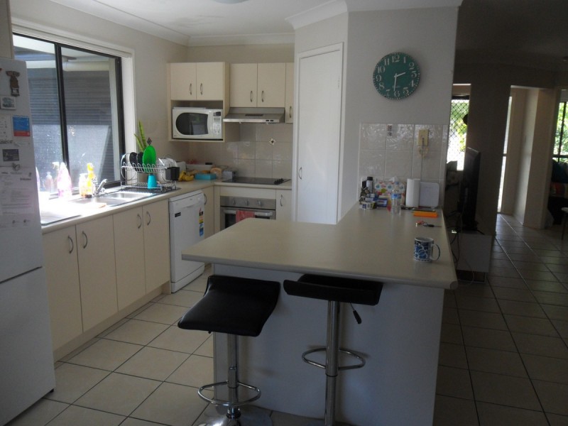 Sandstone Point QLD 4511