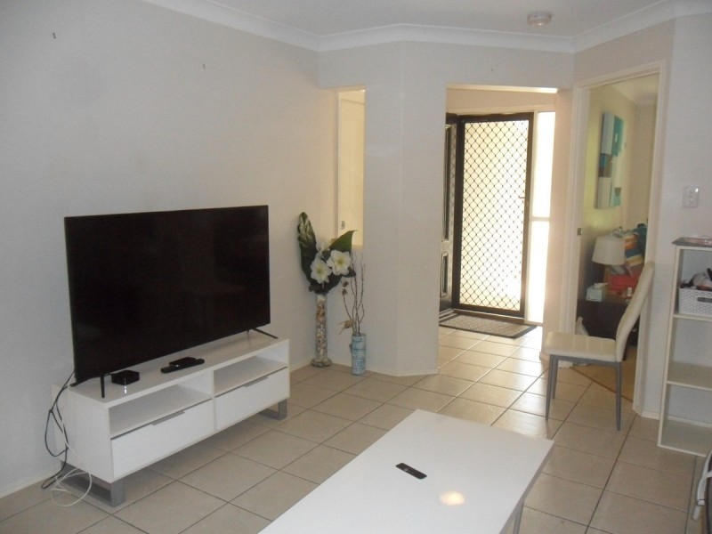 Sandstone Point QLD 4511