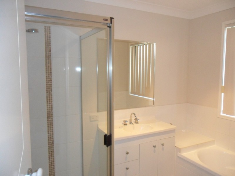 Sandstone Point QLD 4511