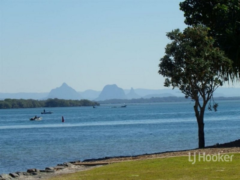 33 Seaside Drive, Banksia Beach QLD 4507