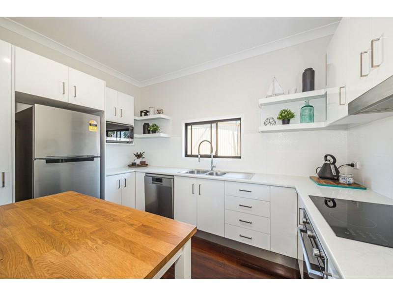35 Bonham Street, Bongaree QLD 4507