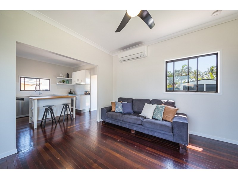 35 Bonham Street, Bongaree QLD 4507