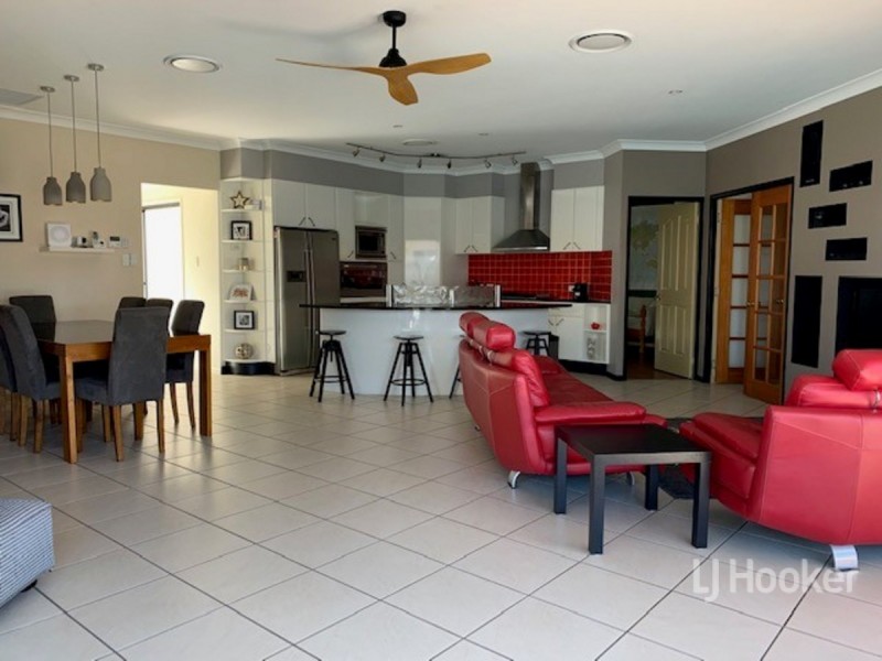 48 Voyagers Drive, Banksia Beach QLD 4507
