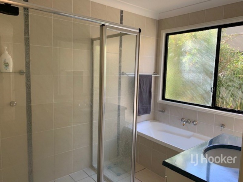 48 Voyagers Drive, Banksia Beach QLD 4507
