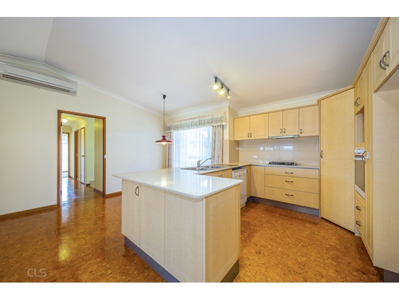 17 Fairway Avenue, Woorim QLD 4507