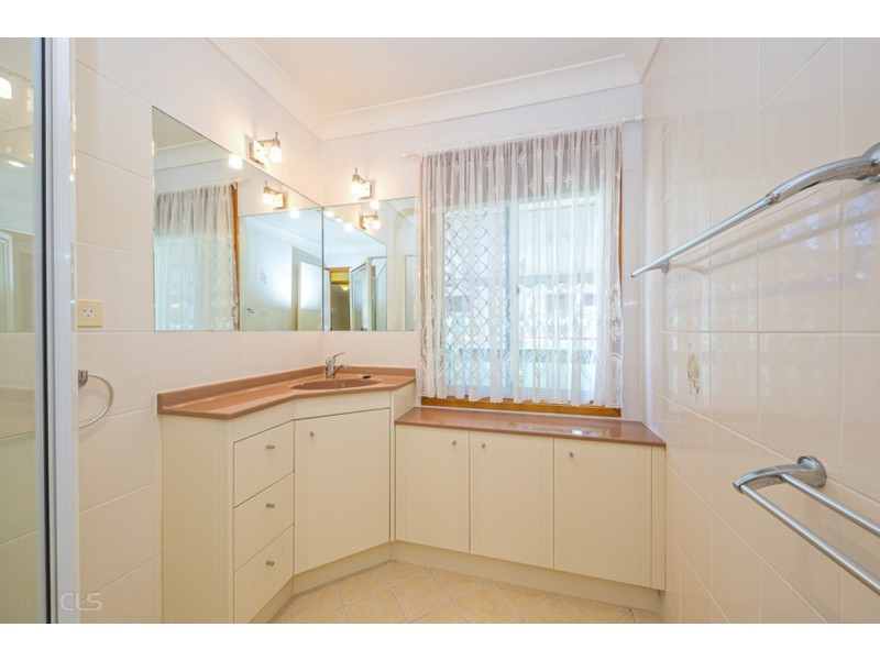 17 Fairway Avenue, Woorim QLD 4507