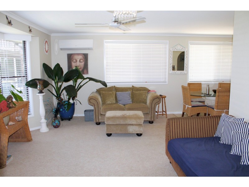 8 Fairweather Street, Woorim QLD 4507