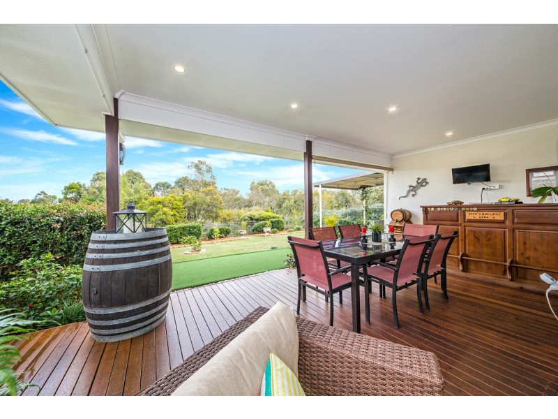 No. 6 Foxtail Crescent, Banksia Beach QLD 4507