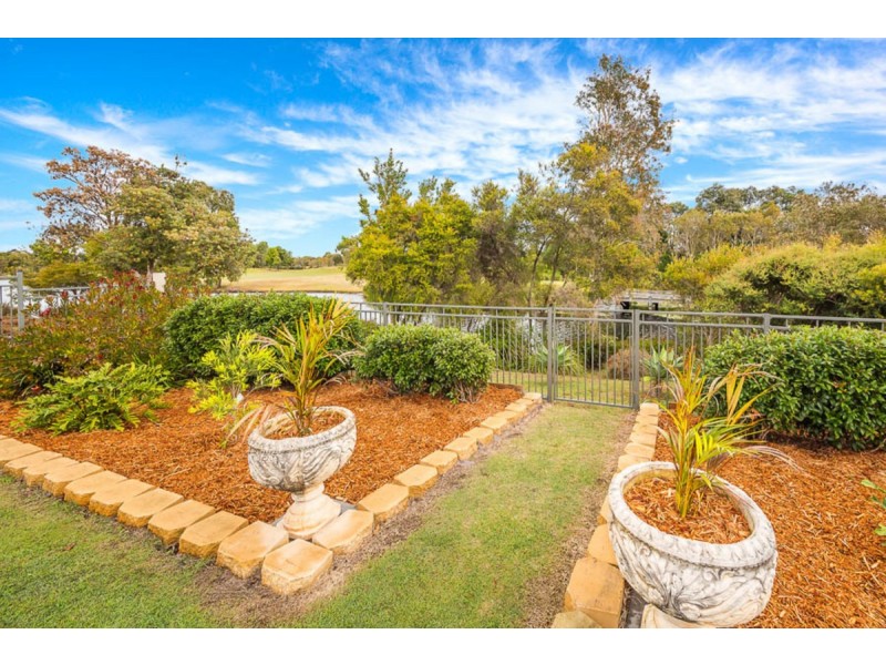 No. 6 Foxtail Crescent, Banksia Beach QLD 4507