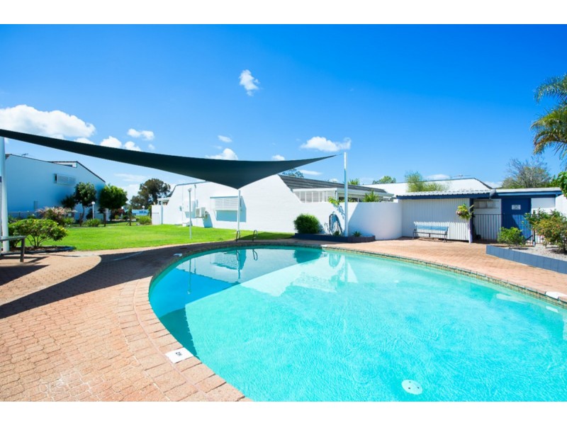 5/16 Spinnaker Drive, Sandstone Point QLD 4511