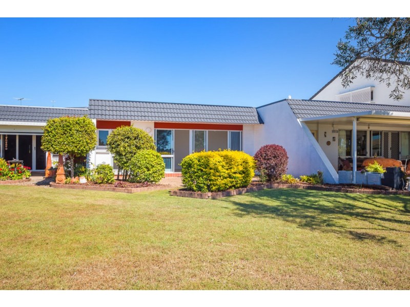5/16 Spinnaker Drive, Sandstone Point QLD 4511