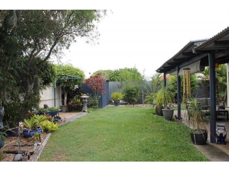6 Koopa Street, Bongaree QLD 4507