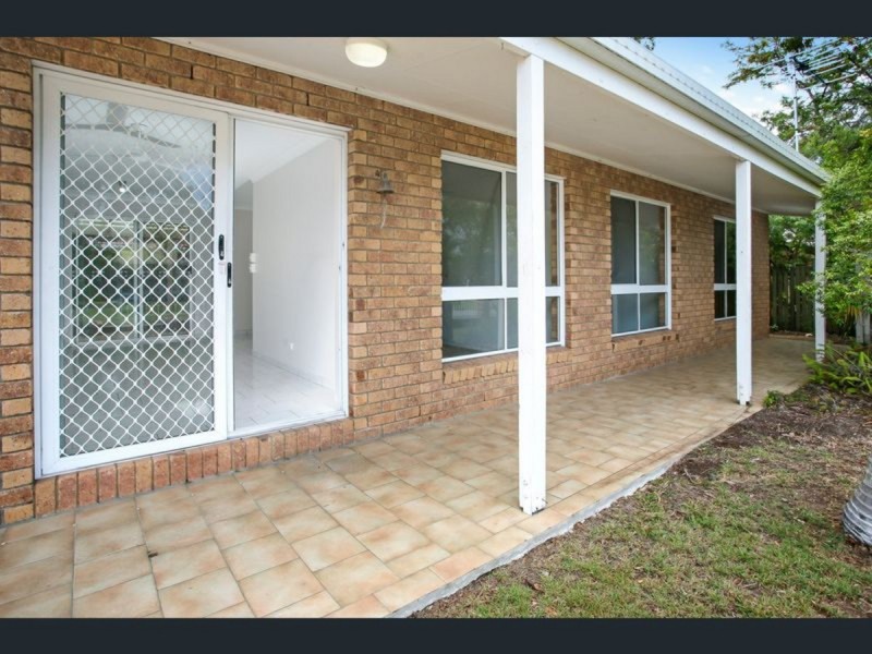 6 Keala Court, Banksia Beach QLD 4507
