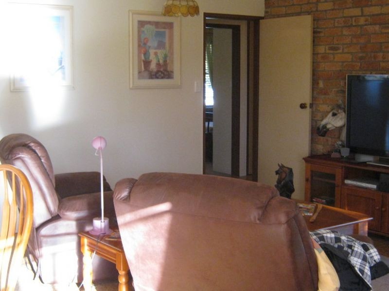 23 Pharlap Court, Ningi QLD 4511