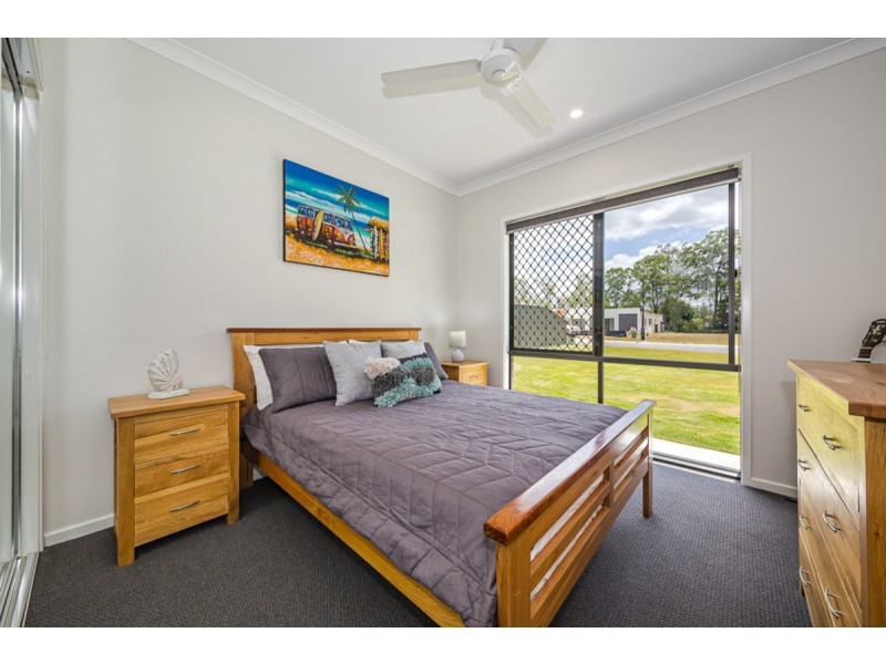 42 Ashleigh Street, Caboolture QLD 4510