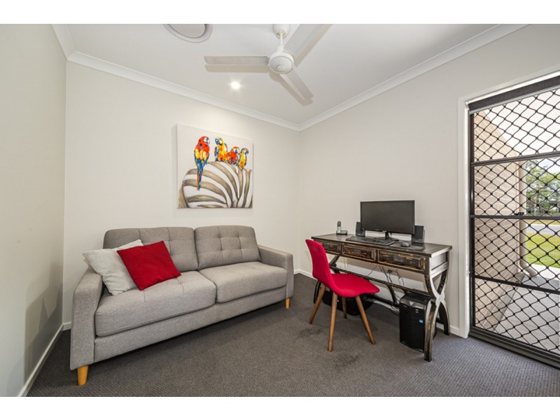 42 Ashleigh Street, Caboolture QLD 4510