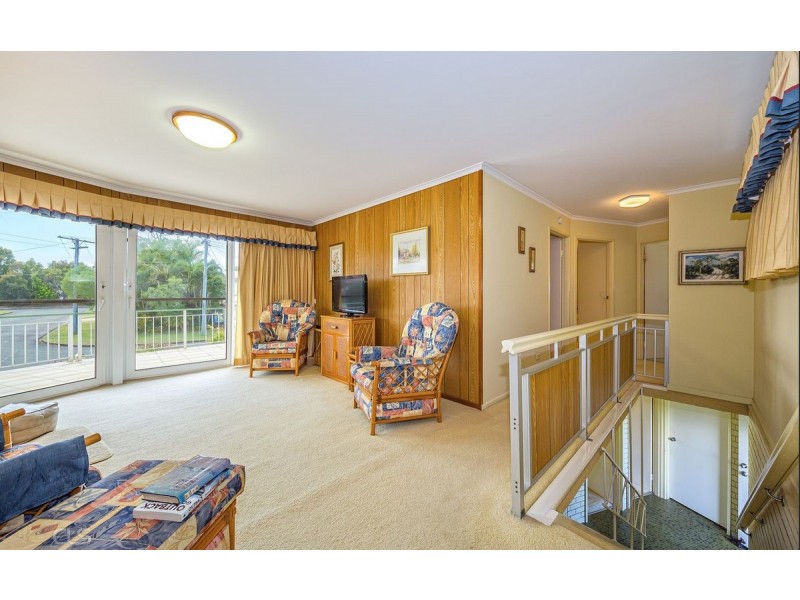 10 Brookes Crescent, Woorim QLD 4507
