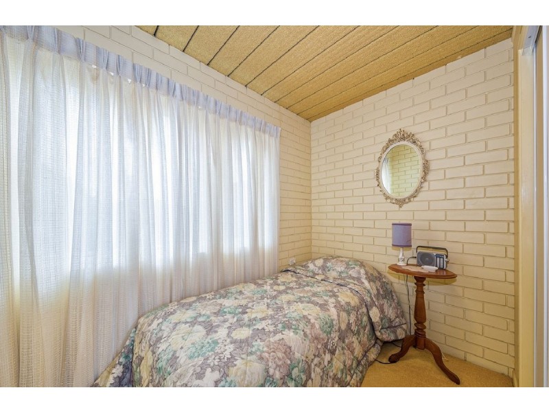 10 Brookes Crescent, Woorim QLD 4507
