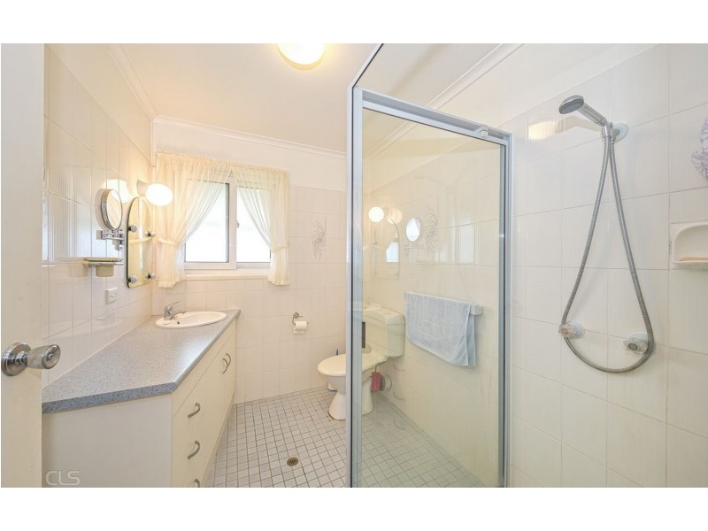 10 Brookes Crescent, Woorim QLD 4507