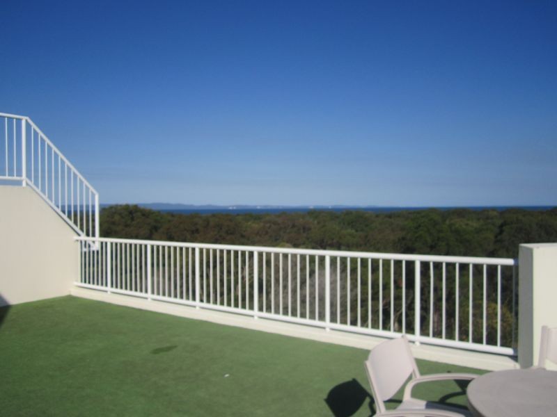 12/5 Links Court, Bribie Island QLD 4507