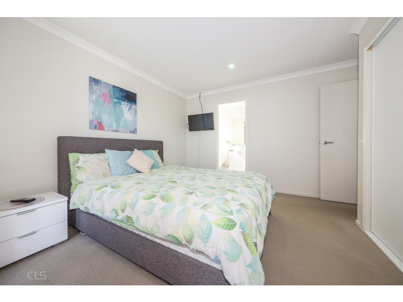 20 Grice Crescent, Ningi QLD 4511