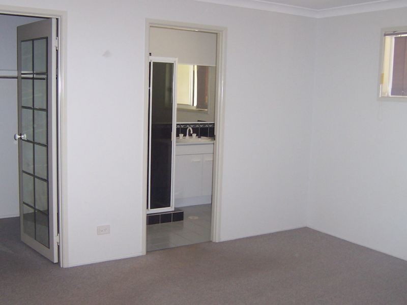 Sandstone Point QLD 4511