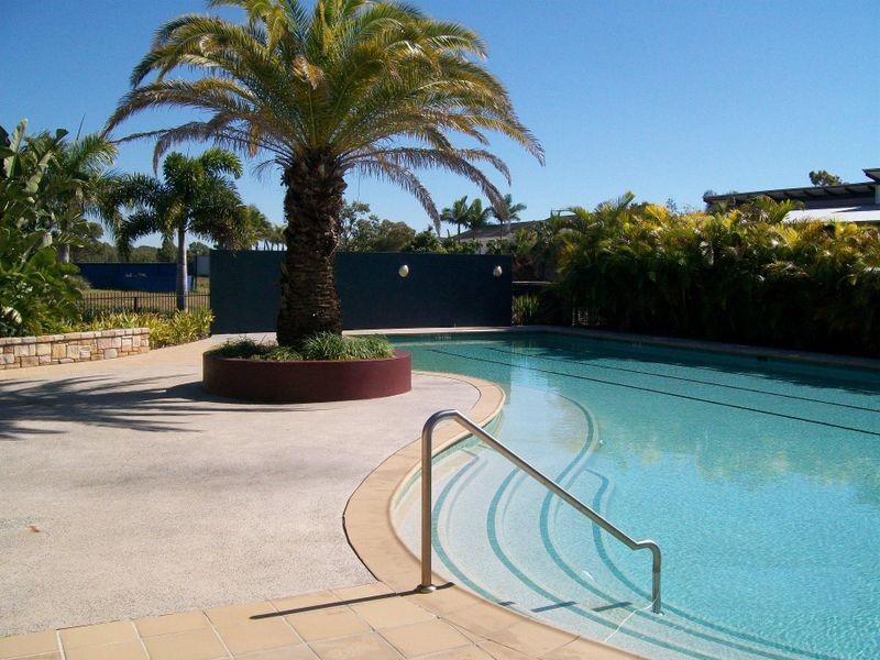 112/8 Spinnaker Dr, Sandstone Point QLD 4511