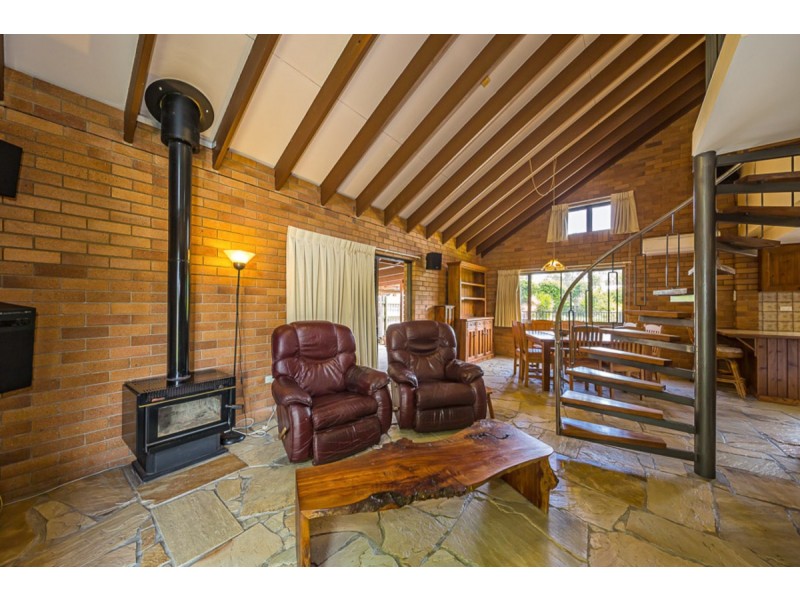 32 Brookes Crescent, Woorim QLD 4507