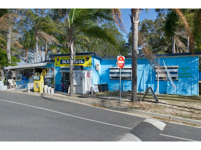 11/4 Kal-Ma-Kuta Drive, Sandstone Point QLD 4511