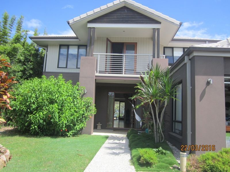 Sandstone Point QLD 4511