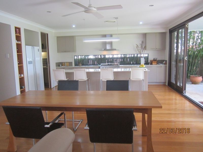 Sandstone Point QLD 4511