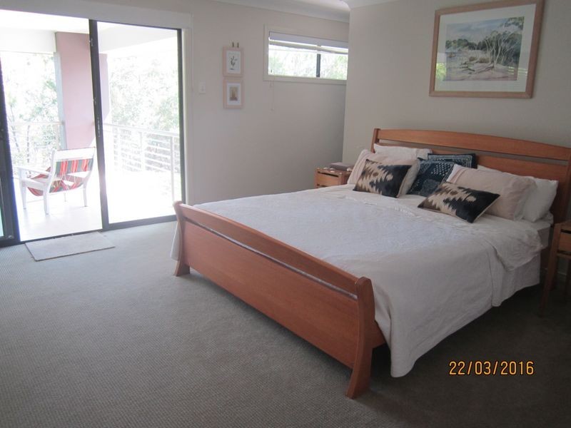 Sandstone Point QLD 4511