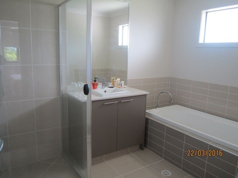 Sandstone Point QLD 4511