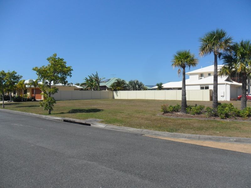 81 Kakadu Circuit, Bribie Island QLD 4507