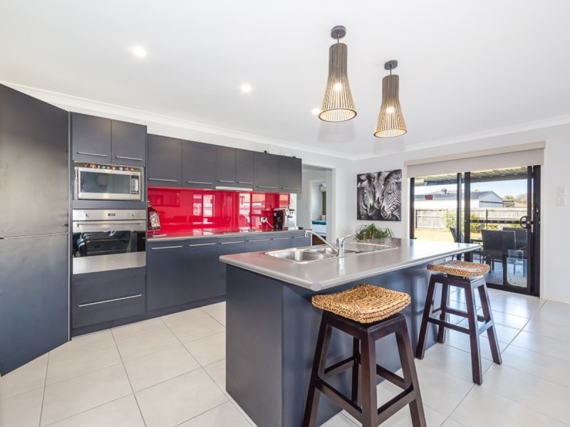 Sandstone Point QLD 4511