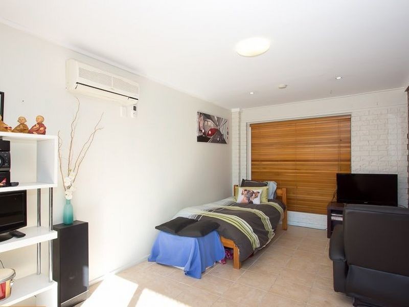 23 Egret Street, Bribie Island QLD 4507