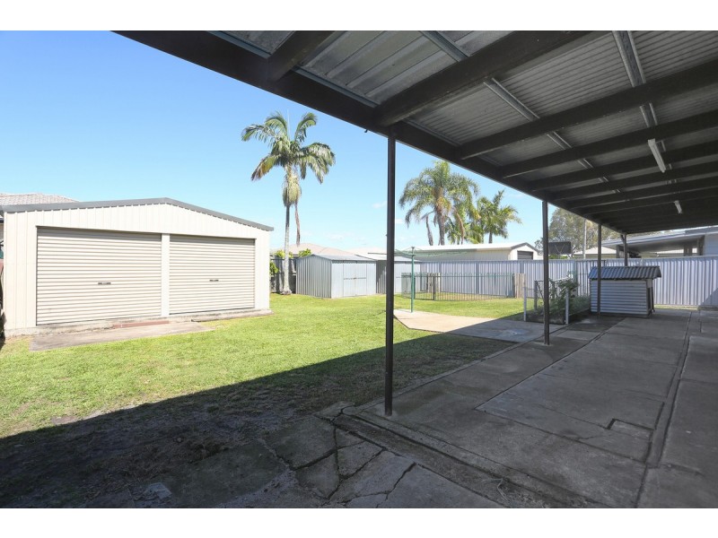 1410 Bribie island Road, Ningi QLD 4511