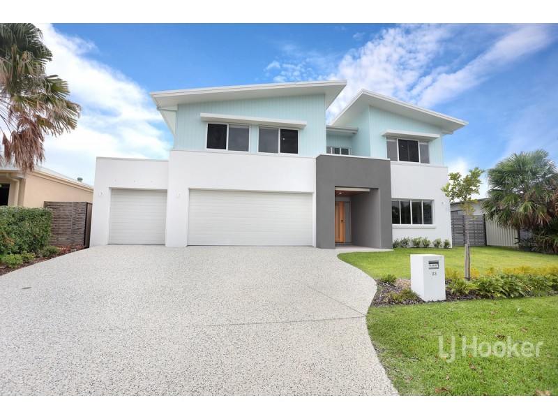 33 The Peninsula, Banksia Beach QLD 4507