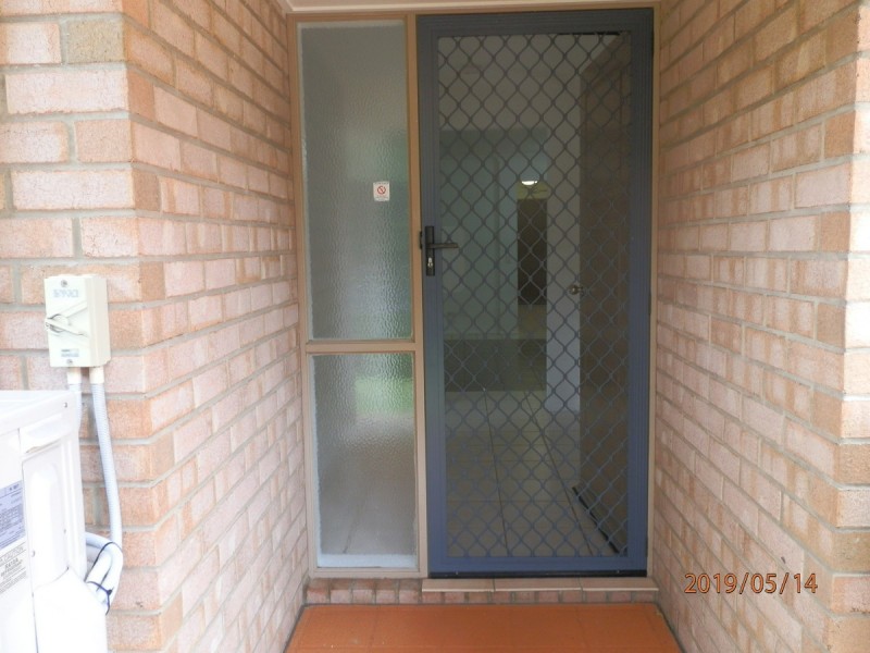 318 Bestmann Road East, Sandstone Point QLD 4511