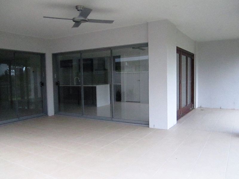 21 Vanillalily Close, Banksia Beach QLD 4507