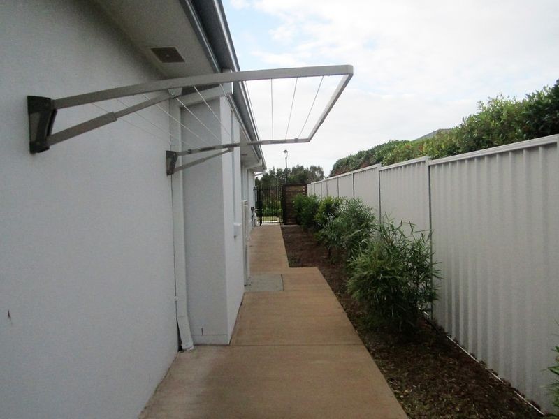 21 Vanillalily Close, Banksia Beach QLD 4507