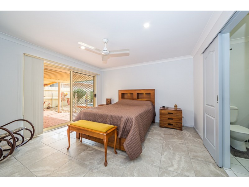 2 Headsail Drive, Banksia Beach QLD 4507