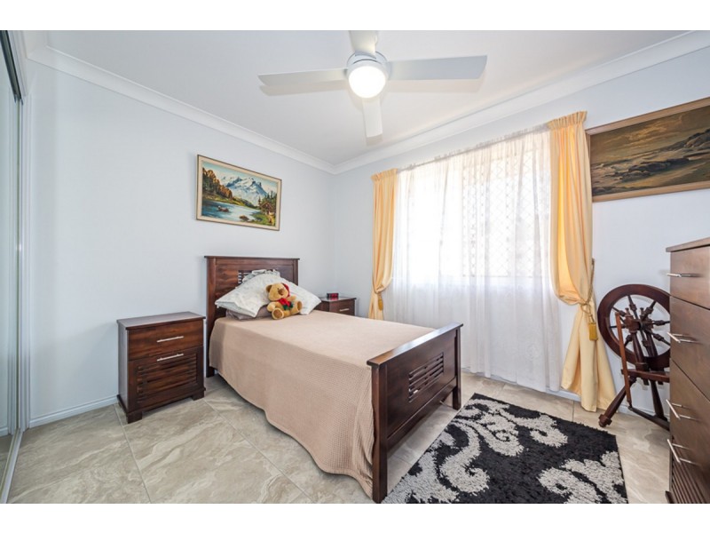 2 Headsail Drive, Banksia Beach QLD 4507