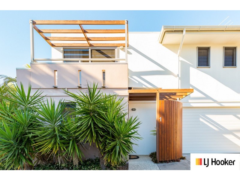 1/57 Toorbul Street, Bongaree QLD 4507