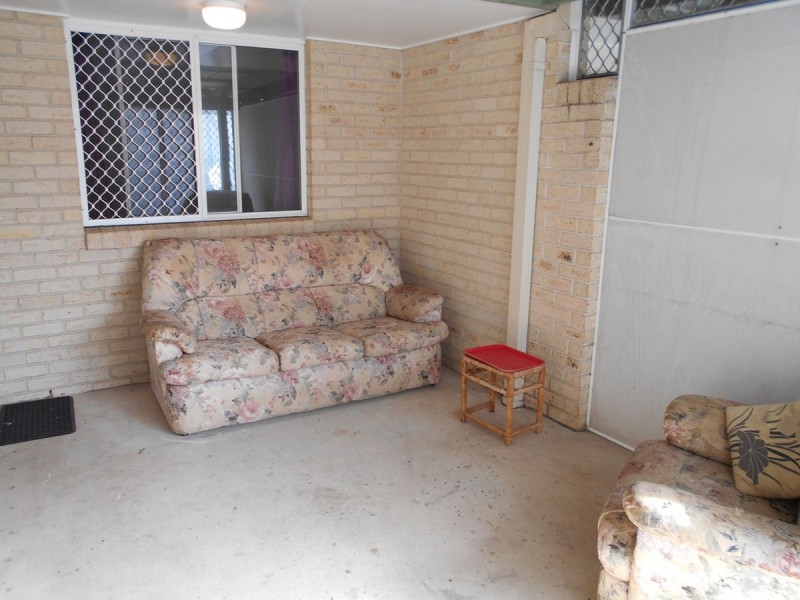 1/5 Chiltern Place, Sandstone Point QLD 4511