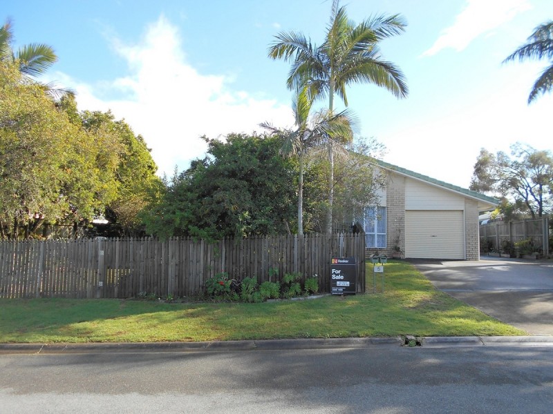 1/5 Chiltern Place, Sandstone Point QLD 4511
