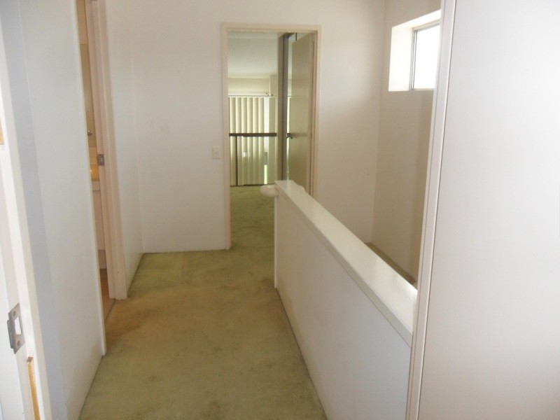 19A/16 Spinnaker Drive, Sandstone Point QLD 4511