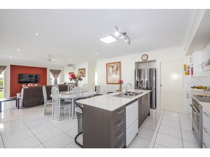71 Freshwater Drive, Banksia Beach QLD 4507
