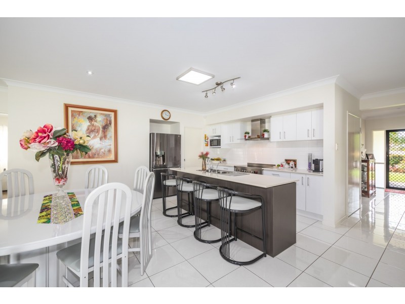 71 Freshwater Drive, Banksia Beach QLD 4507