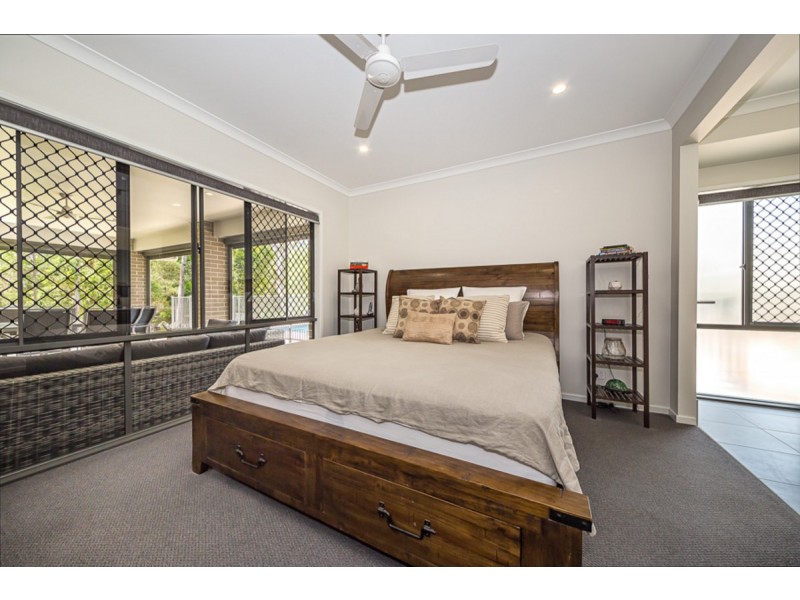 42 Ashleigh Street, Caboolture QLD 4510